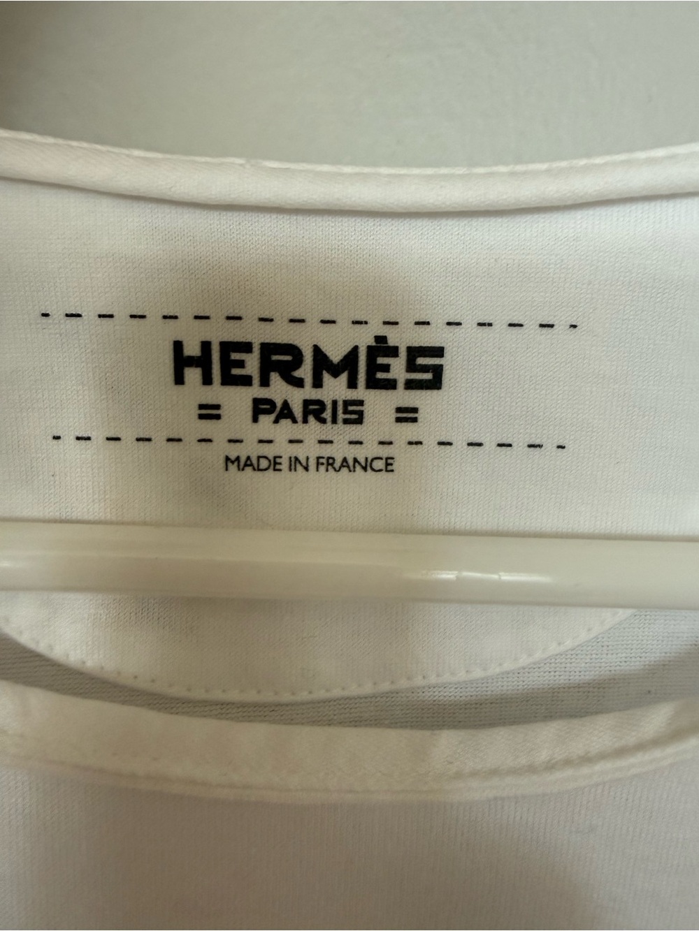 Hermes White Short-Sleeve Tee with Black Target Graphic 100 - Picture 2 of 10